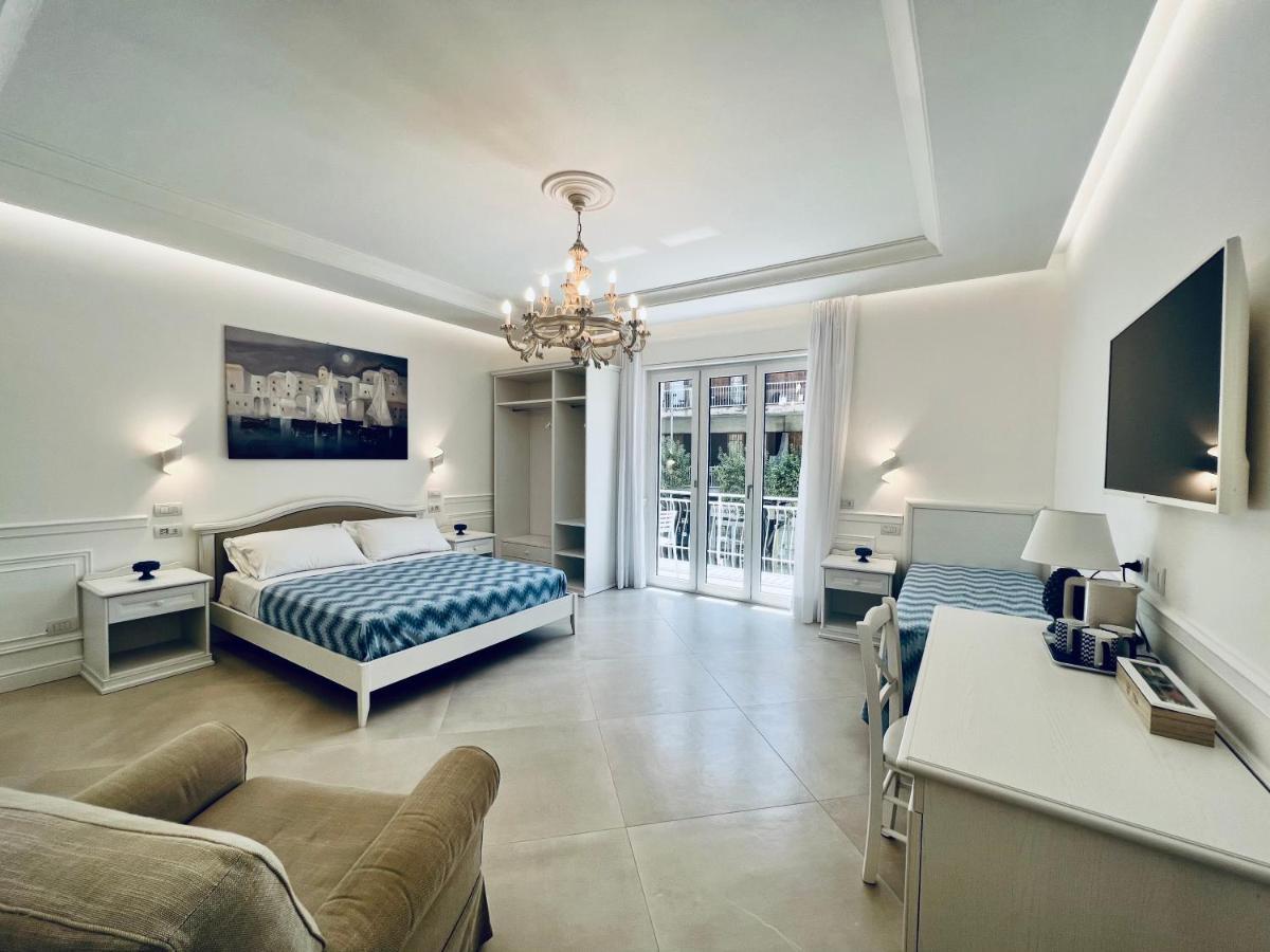 Palazzo Mauro Sorrento Luxury Rooms מראה חיצוני תמונה