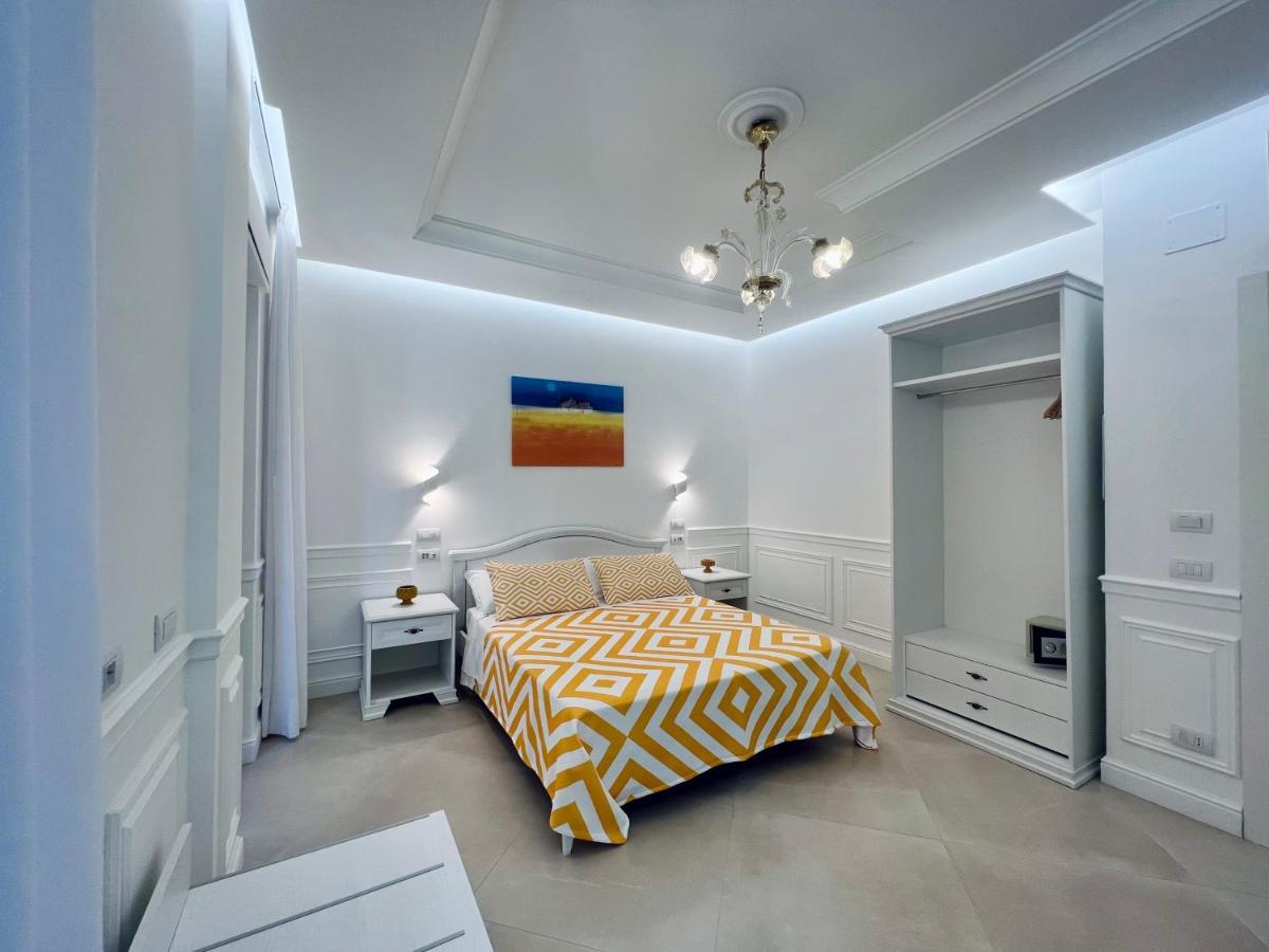 Palazzo Mauro Sorrento Luxury Rooms מראה חיצוני תמונה