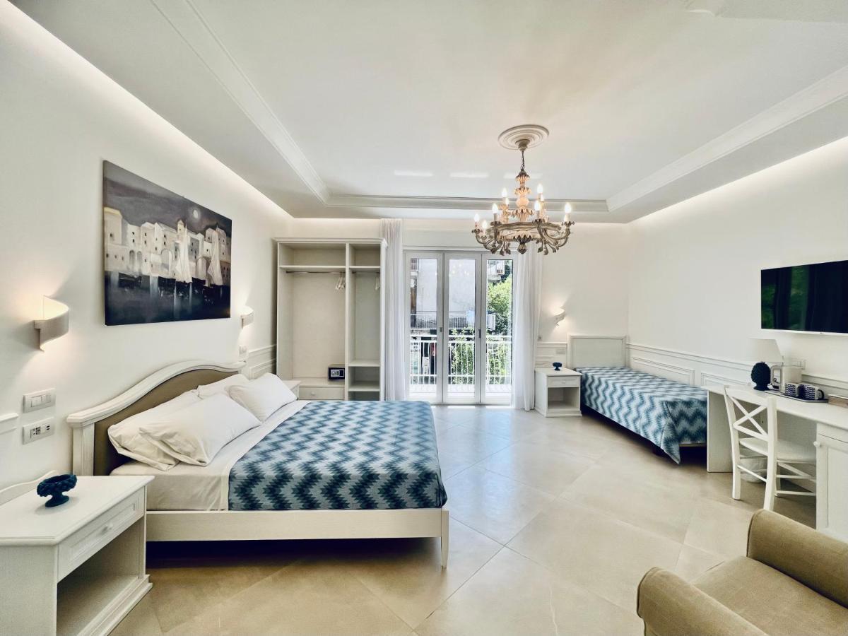 Palazzo Mauro Sorrento Luxury Rooms מראה חיצוני תמונה